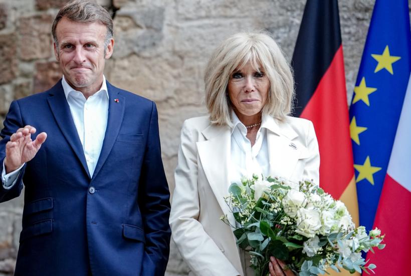 Familia Macron va prezenta dovezi că Brigitte este femeie 18972753