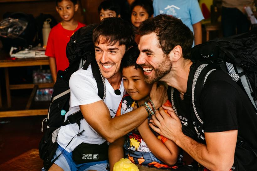 În seara aceasta, de la 20.30, la Asia Express: concurenții, între orașele plutitoare și lecțiile de tagalog 18972972