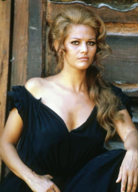 Claudia Cardinale a murit. Legenda cinematografiei avea 87 de ani 18973243