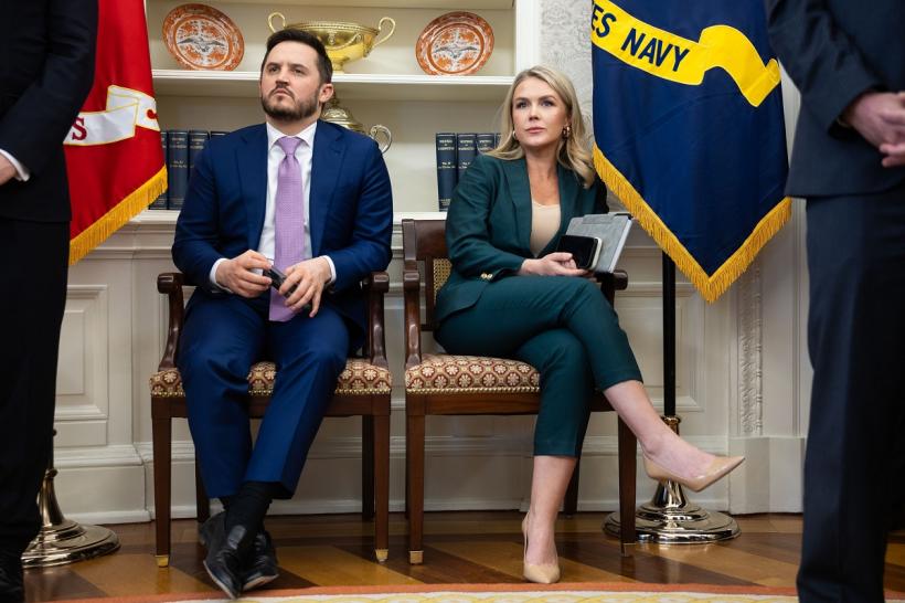 Un important angajat al lui Donald Trump părăsește Casa Albă