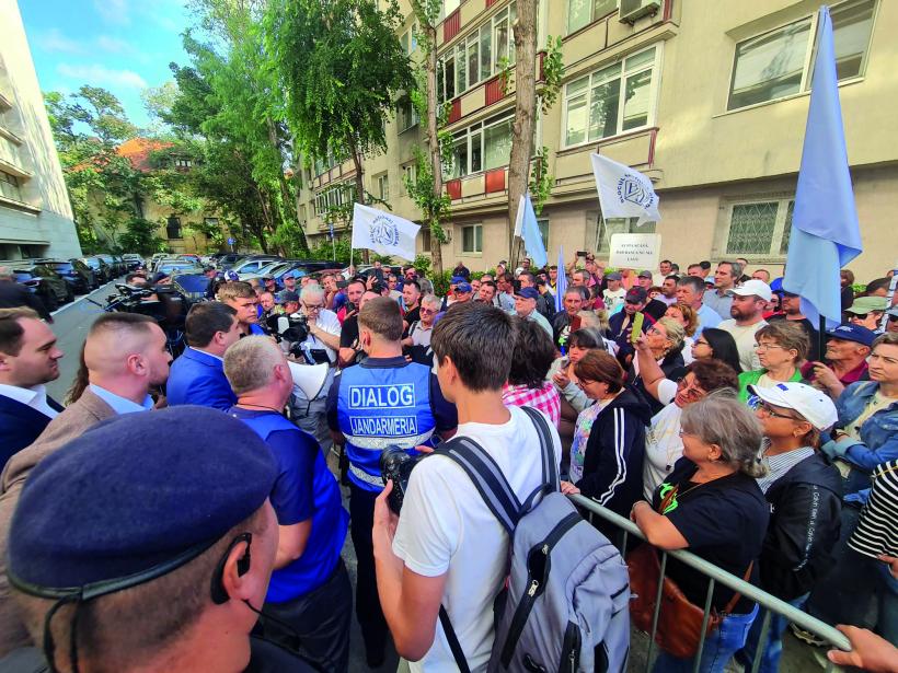 Dispare uriașul șantier naval de la Mangalia. Radu Miruță, către protestatarii din Șantierul Naval: „Nu e treaba mea!” 18973353