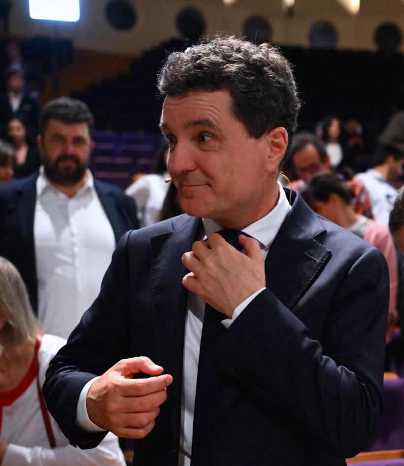 Președintele Nicușor Dan sondează mediul de afaceri pentru a afla cum stăm cu exporturile 18973495