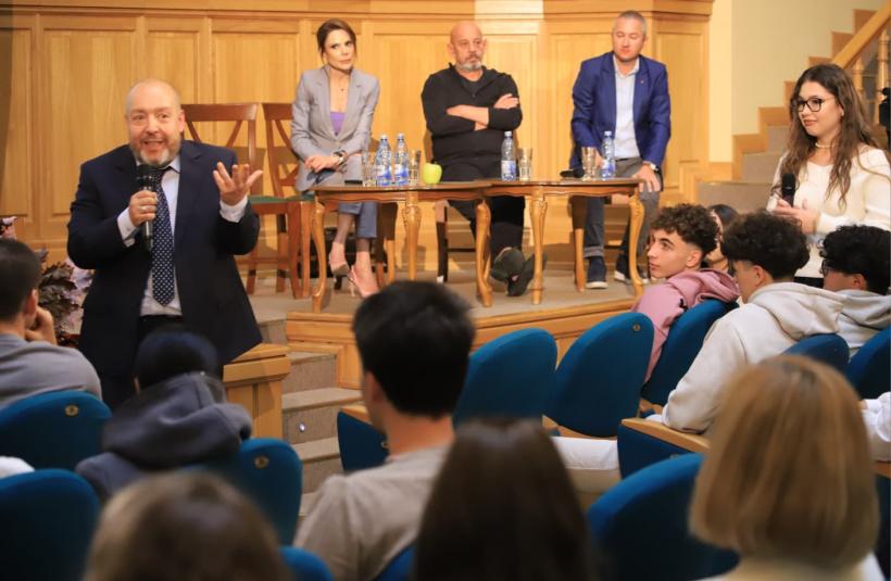 Strada de C’Arte, în inima Bucureștiului 18973578