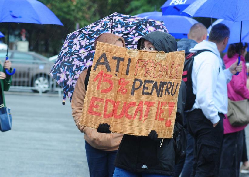 Anul universitar începe cu proteste studențești în marile orașe 18973968