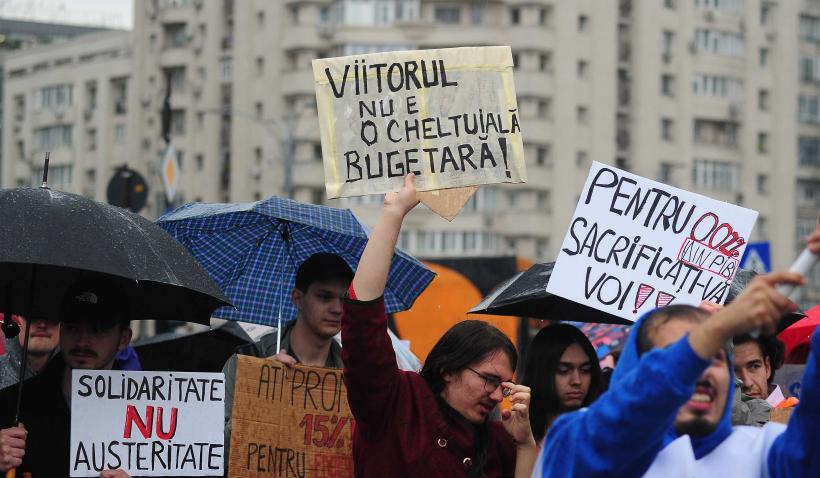 Anul universitar începe cu proteste studențești în marile orașe 18973971