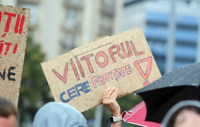 Anul universitar începe cu proteste studențești în marile orașe 18973973