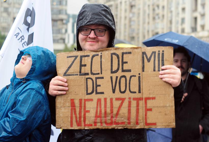 Anul universitar începe cu proteste studențești în marile orașe 18973978