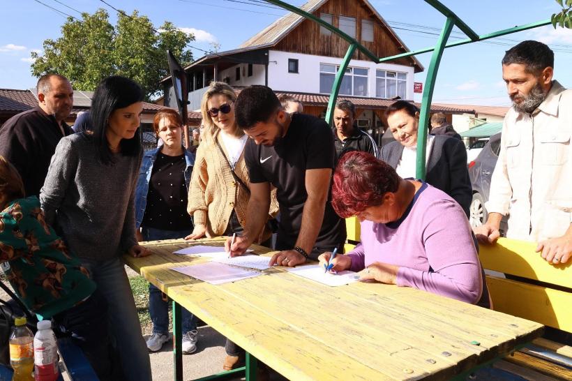 Scandal la Ulmi: PUSL strânge semnături pentru demiterea primarului Petre Nicolae