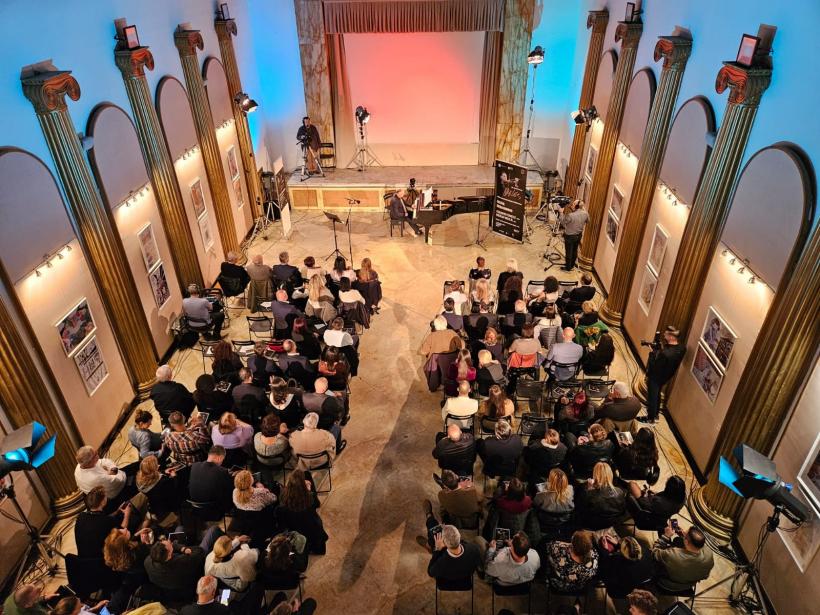 Ion Voicu, omagiat la ICR de Alexandru Tomescu și Mădălin Voicu Jr. 18974456