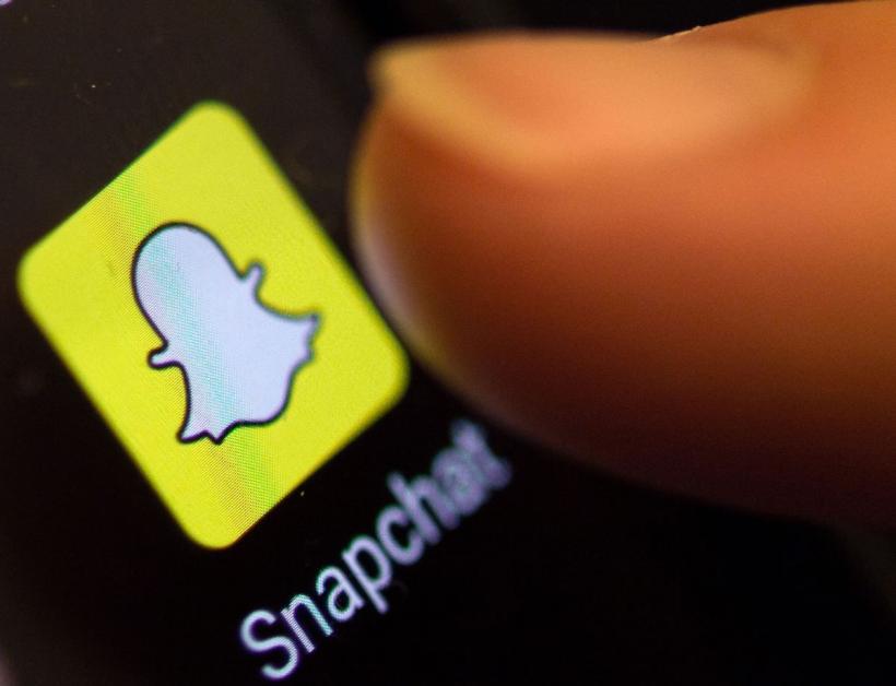 Taxe pe Snapchat. Utilizatorii vor trebui să plătească pentru stocarea amintirilor digitale