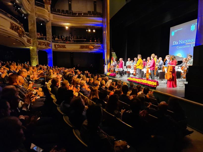 Marin Cazacu și Violoncellissimo pornesc în luna octombrie în cel de-al 7-lea Turneu Național „Clasic la puterea a treia”. Concert la Ateneul Român pe 26 octombrie 18974484