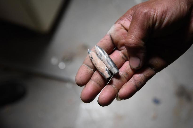 O asistentă medicală a donat un glonț extras din inima soțului său, marinar rănit la Pearl Harbor 18974518