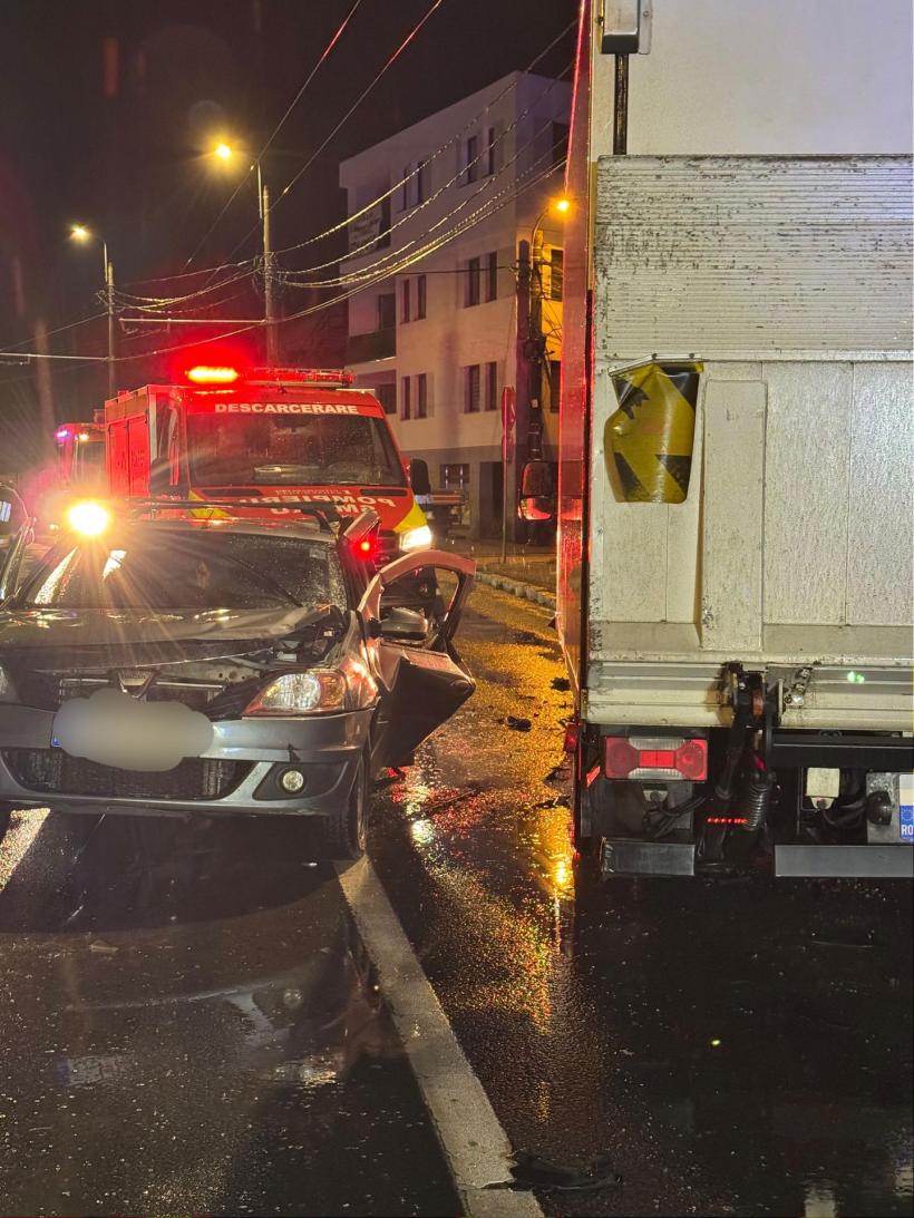 Accident teribil în Cluj-Napoca: doi bărbați au ajuns la spital 18974653