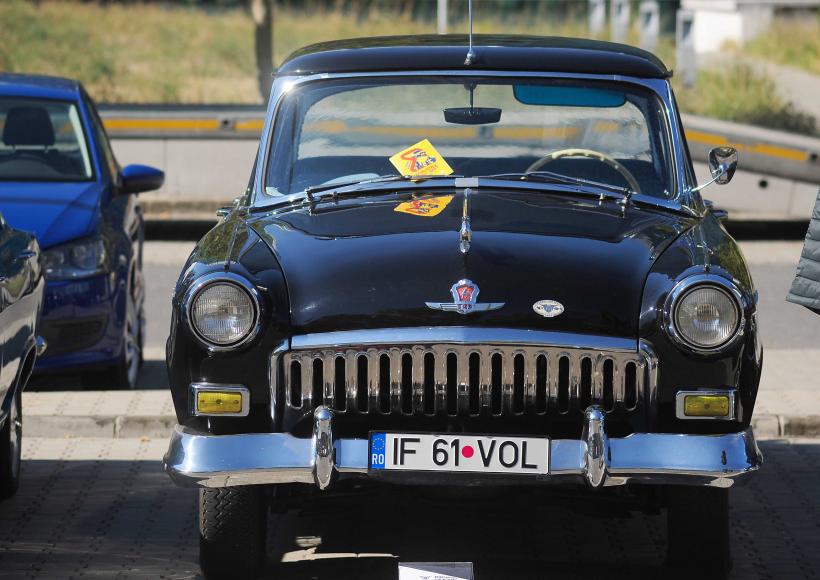 Mașinile socialiste cuceresc din nou Bucureștiul: Retromobil Club România prezintă ediția a V-a „Socialistele Orașului” 18974803