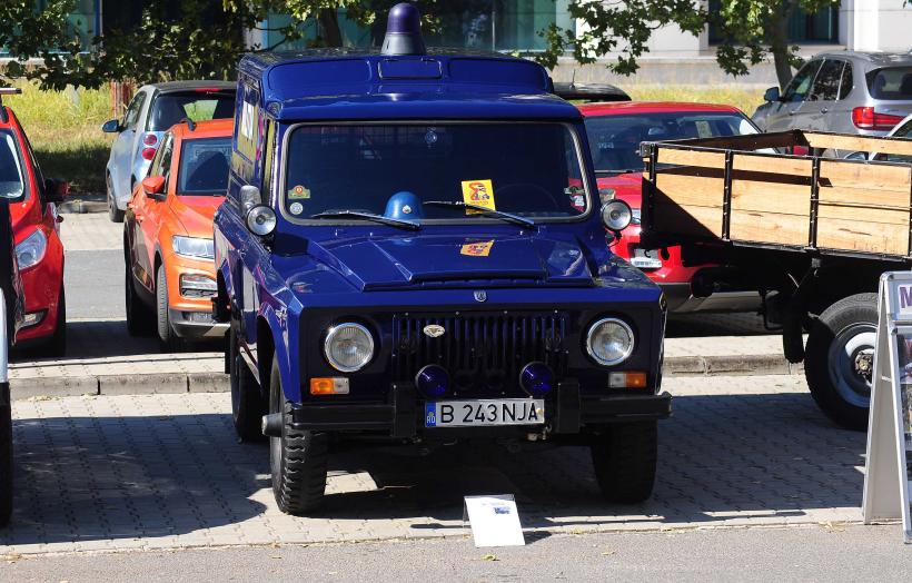 Mașinile socialiste cuceresc din nou Bucureștiul: Retromobil Club România prezintă ediția a V-a „Socialistele Orașului” 18974806