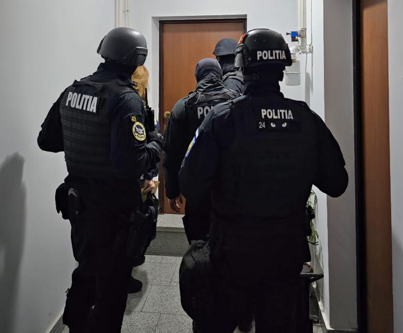 Bătaie între vecini, la Sighetu Marmației. Luptătorii SAS au înconjurat zona