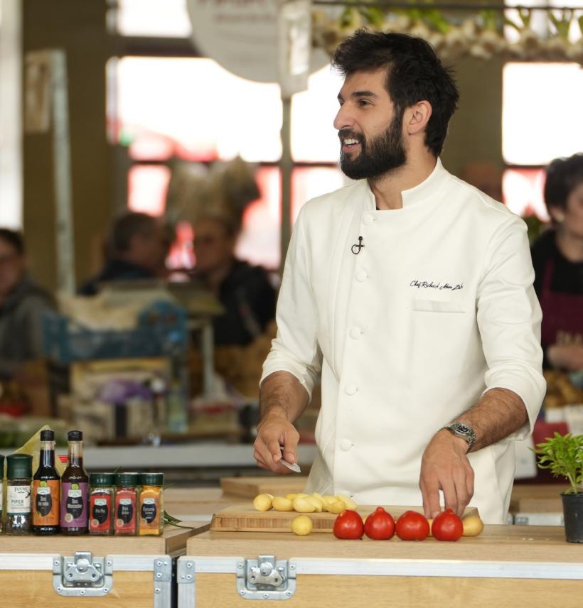 Noul sezon Chefi la cuțite începe la Antena 1 din 16 noiembrie. Adrenalina și noutățile surprinzătoare duc competiția la un nou nivel încă de la prima ediție 18974875