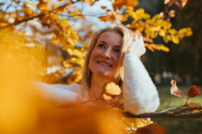 Cei născuți în Octombrie: farmecul social care aduce oamenii împreună