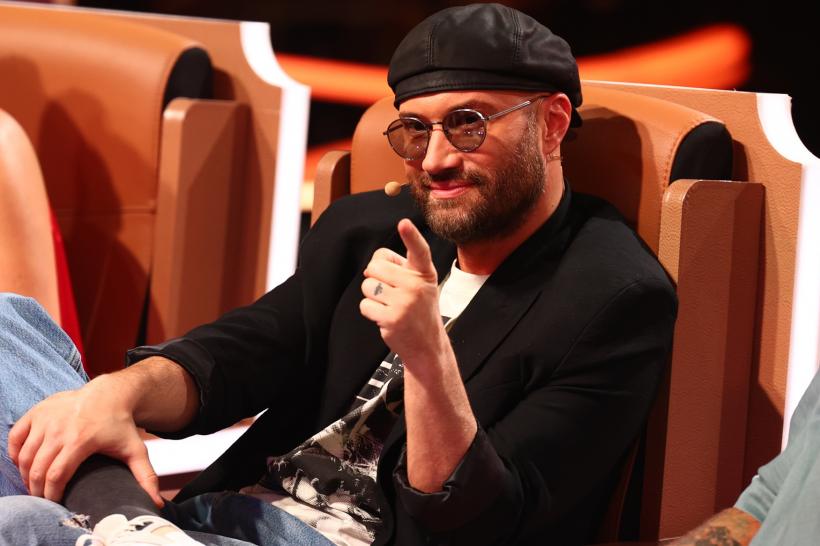 Juriul ținut în corzi. Micutzu, Anca Dinicu și Maurice cu mâinile la ochi în timpul unui număr de la The Ticket 18975621