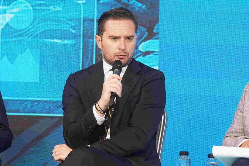 Primarul Capitalei vrea să scoată de pe șosele 150.000 de mașini în orele de vârf 18975969