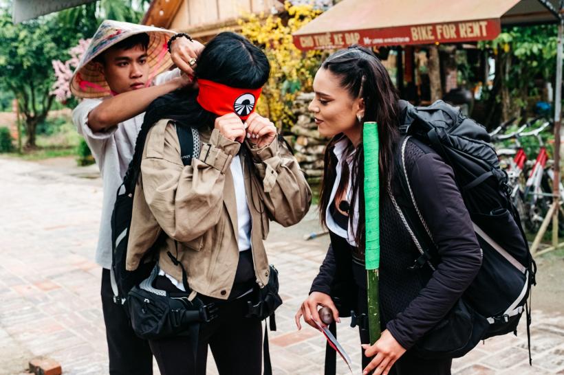 Jocul Încrederii Oarbe: Lupta concurenților pentru Imunitate şi o cerere în căsătorie neaşteptată, diseară la Asia Express. Emisiunea, din nou lider de audiență 18976252