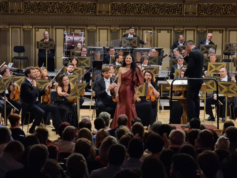 Soprana Teodora Gheorghiu și pianista Diana Ionescu, în recital la Ambasada României de la Paris, cu Zâmbetul muzicii, pe 20 octombrie, în seria Turnee de poveste…pretutindeni - ediția a II-a