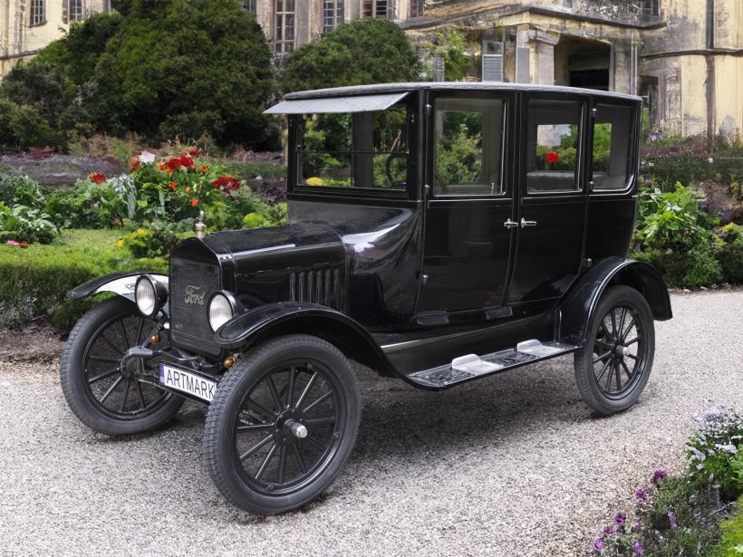 Mult aur, smaralde de Columbia și automobilul istoric Ford „care a pus America în mișcare”, în licitație la Artmark! 18976046