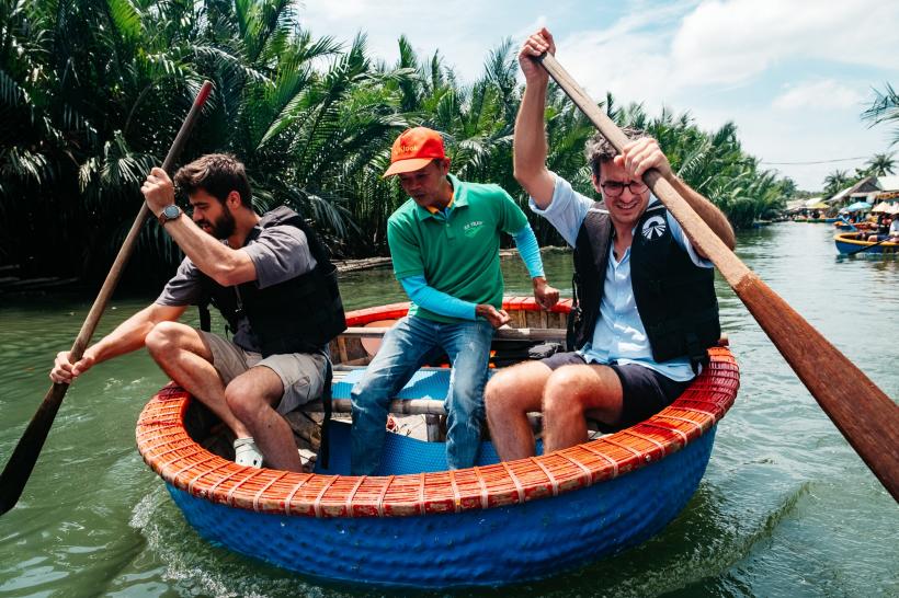 Asia Express ajunge diseară în orașul luminilor: Hoi An, una dintre cele mai spectaculoase destinații din Vietnam 18976743