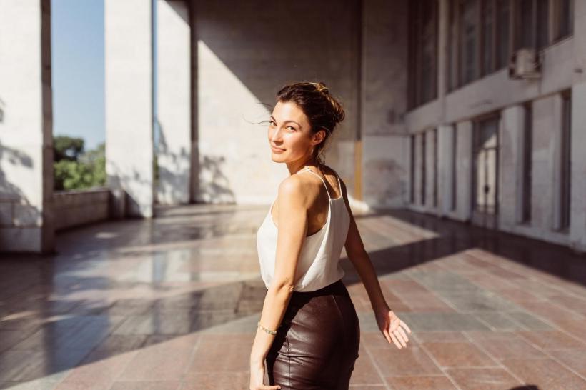 Cum să fii irezistibilă: 6 calități simple ale femeilor care exercită o atracție puternică