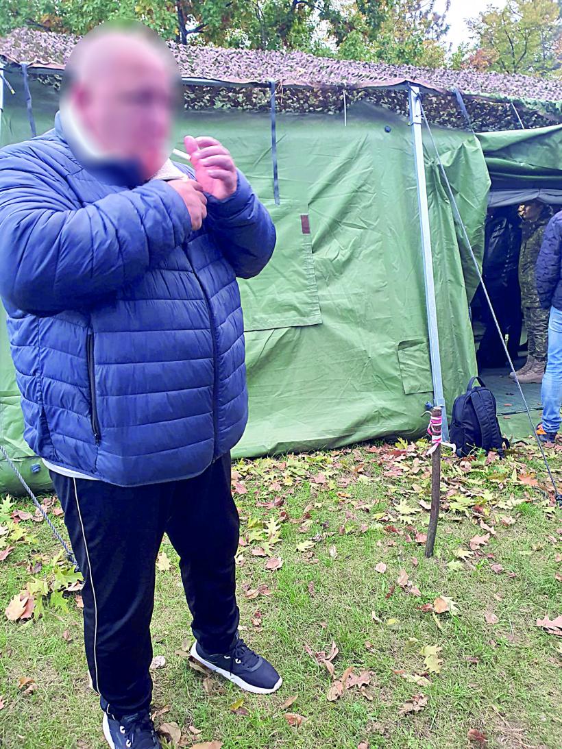 Plutonul boșorogilor: Armata a mobilizat artrite, vezici slăbite, miopii. Plus șprițari 18976796