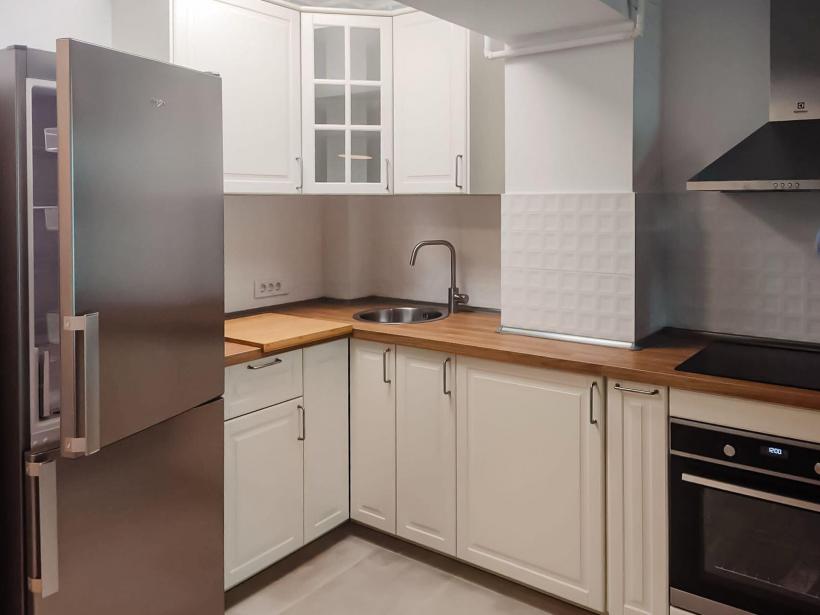 Patru familii afectate de explozia din Rahova au fost mutate în locuințe complet utilate, iar alte 111 persoane sunt cazate în unități hoteliere 18976960