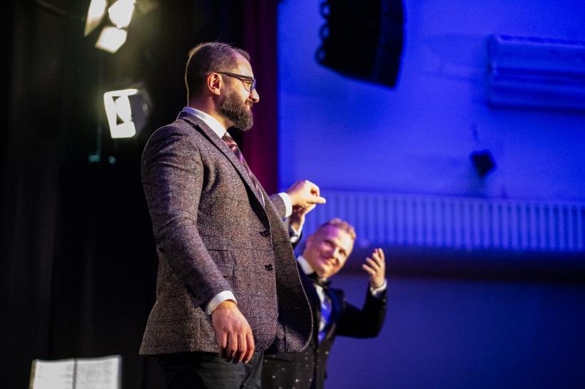  „Valsuri Celebre” – o seară de grație și rafinament muzical cu tenorul Ştefan von Korch şi soprana Daniela Bucşan 18976931