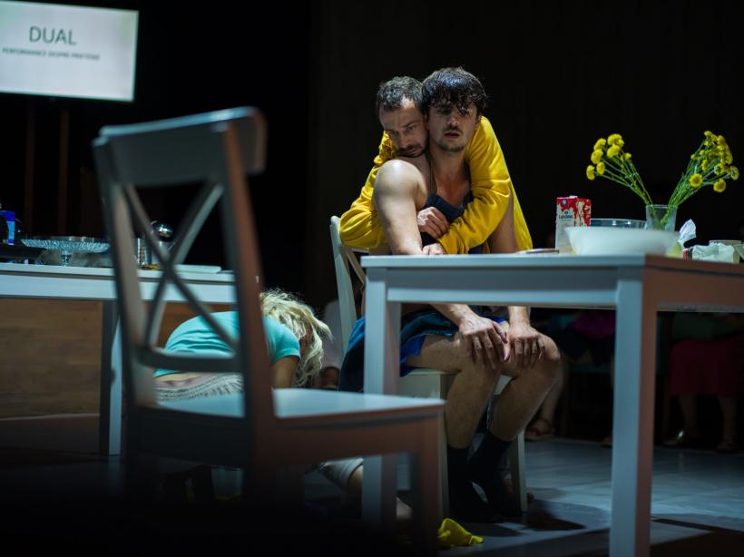 Teatrelli prezintă „Dual” la festivalul „Playing with Kantor” din Polonia 18977136