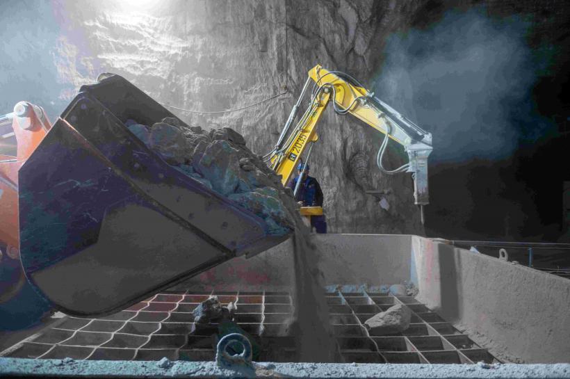 Societatea Națională a Sării – Salrom ajunge la USR