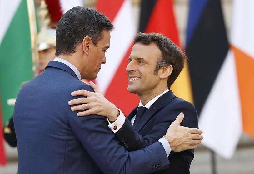 Motorul UE dă rateuri. Va fi doar electric viitorul auto? 18977453