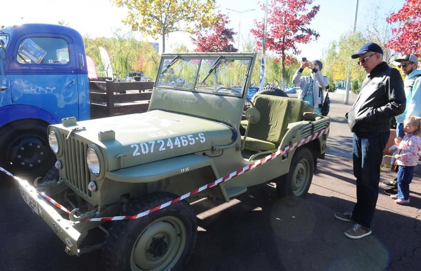 Retro Parada Toamnei 2025  18977717