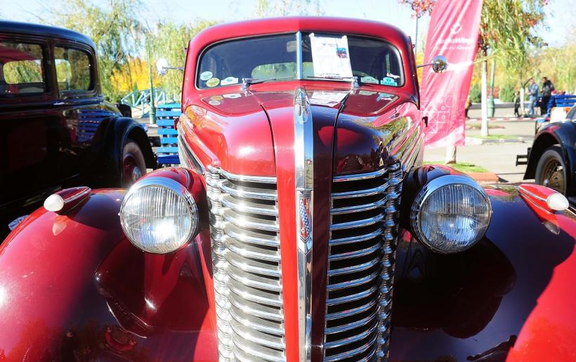 Retro Parada Toamnei 2025  18977719