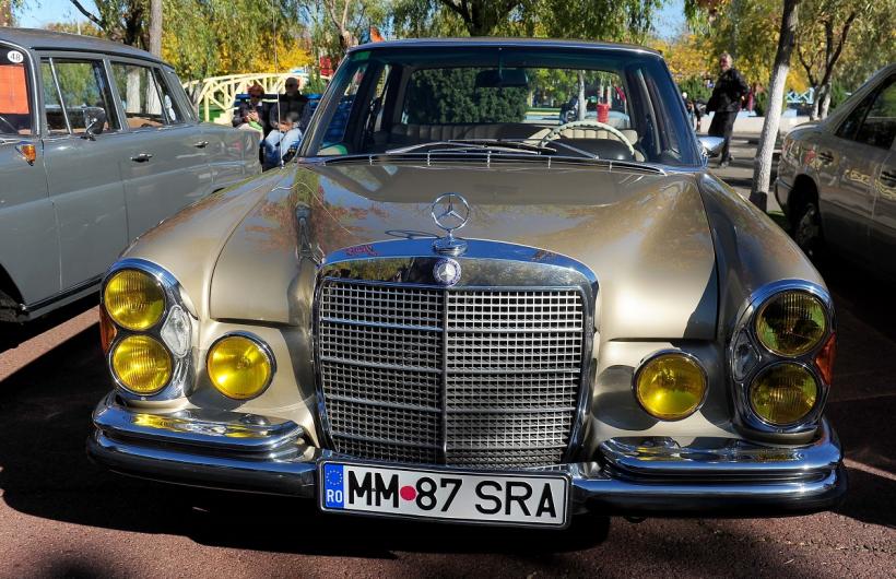 Retro Parada Toamnei 2025  18977726