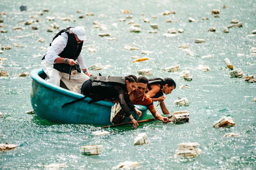 Diseară, de la 20.00, la Asia Express – Drumul Eroilor: Cătălin Botezatu intră spectaculos în competiție, în ultima etapă din Vietnam! 18977868