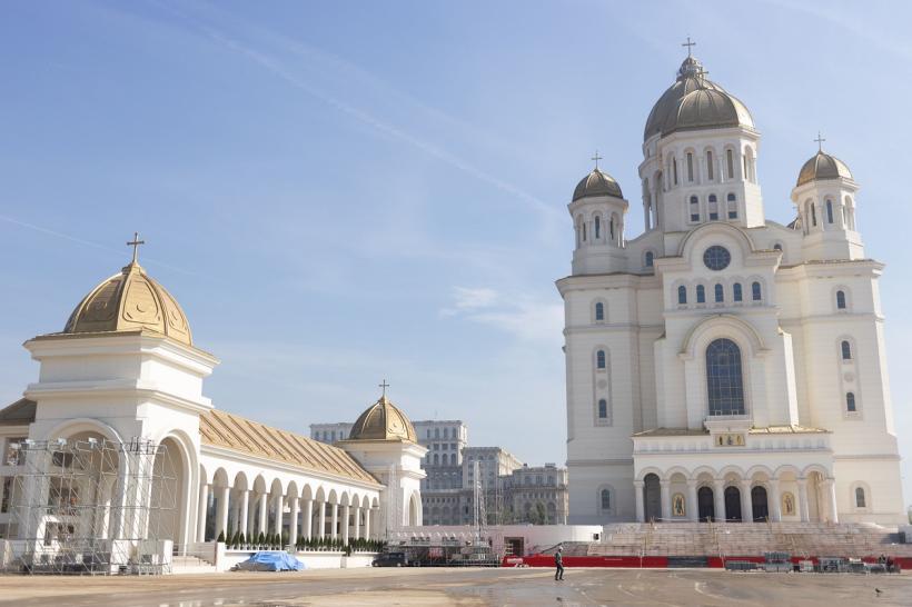 Live. Sfințirea Catedralei Naționale - zi istorică pentru români 18977803