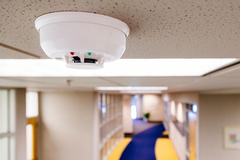 Reguli noi de la MAI pentru evitarea tragediilor generate de incendii