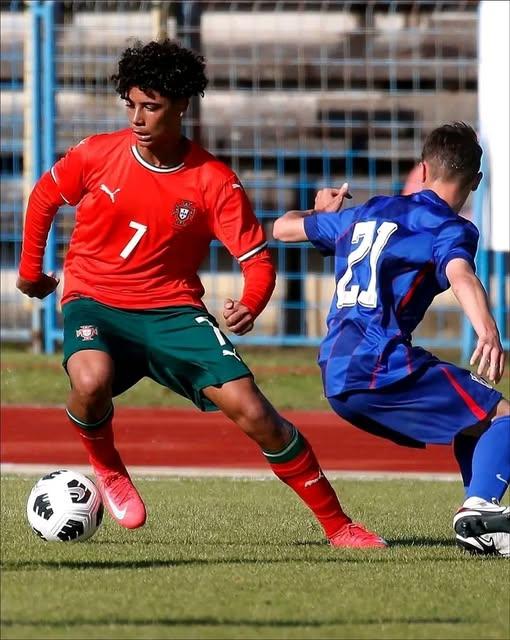 În numele tatălui: Cristiano Ronaldo Jr. a debutat în naţionala Under 16 a Portugaliei