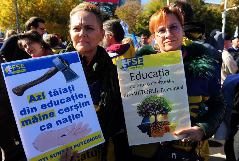 Sindicatele au scandat „Jos Guvernul!” și se pregătesc de greve 18978518