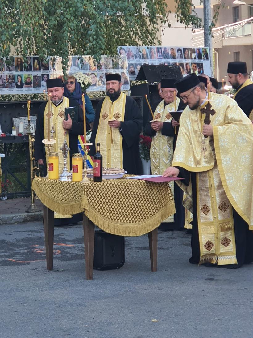 REPORTAJ: Un deceniu de la Colectiv. Piața celor 64 de fotografii alb-negru 18978708