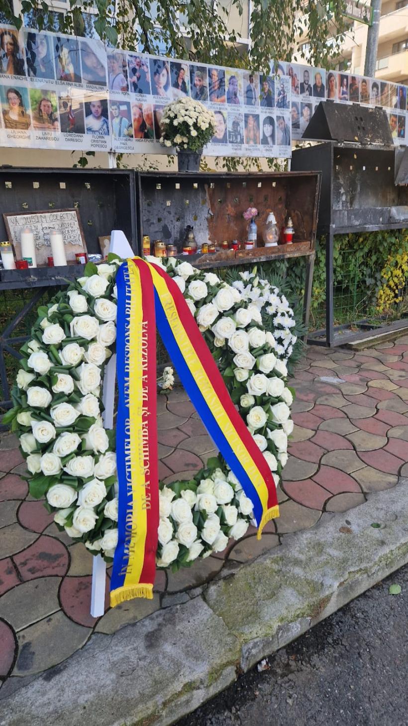 REPORTAJ: Un deceniu de la Colectiv. Piața celor 64 de fotografii alb-negru 18978719