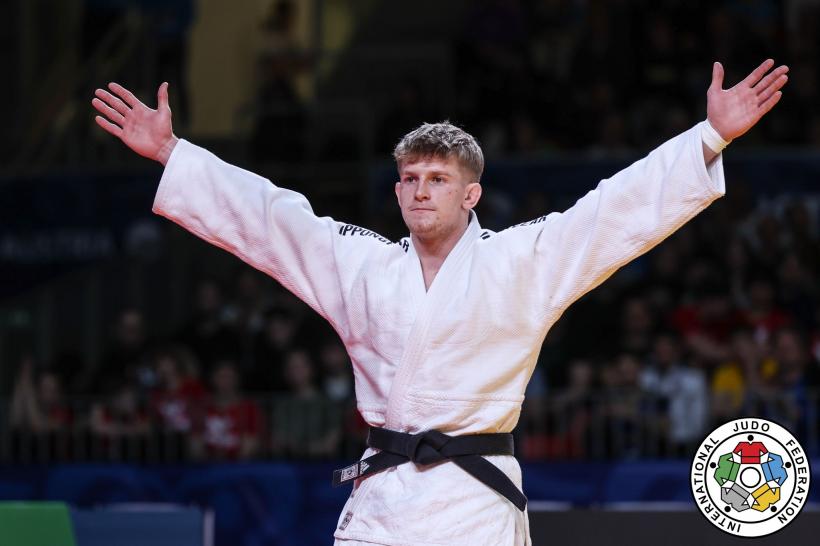 România este Campionă Europeană de Judo U23.  Ioan Dzitac a luat aurul  18978903
