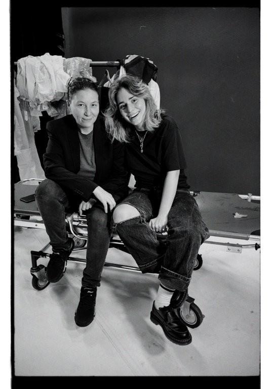 TEATRELLI prezinta o serie de evenimente desfășurate în jurul premierei „Supernormali / Supernormales” de Esther F. Carrodeguas 18978804