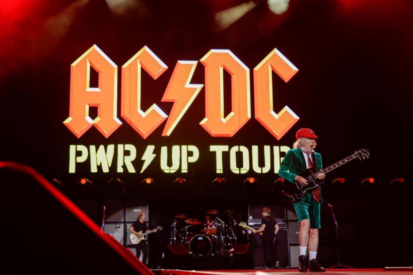 AC/DC pleacă în turneu! Membrii legendarei trupe au peste 70 de ani  18979429