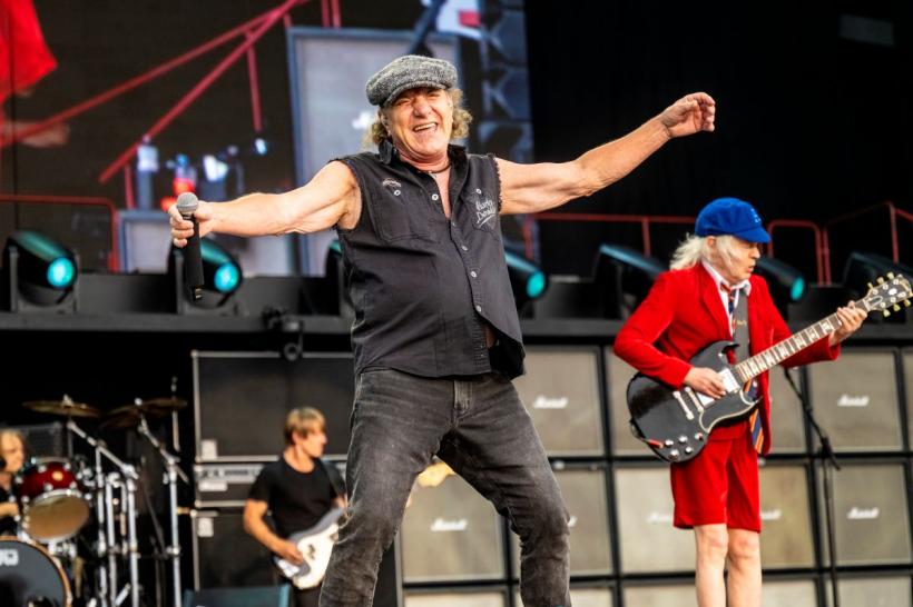 AC/DC pleacă în turneu! Membrii legendarei trupe au peste 70 de ani  18979431