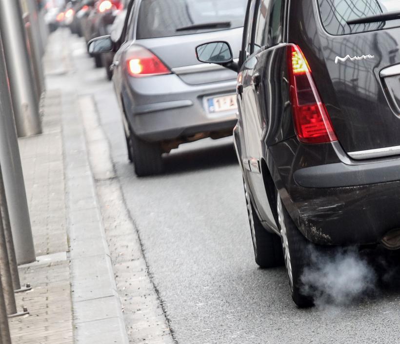 300.000 de inimi oprite de poluare. Care sunt cele mai mari riscuri